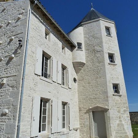Logis De Pierre Levee Bed & Breakfast Bessines Eksteriør bilde